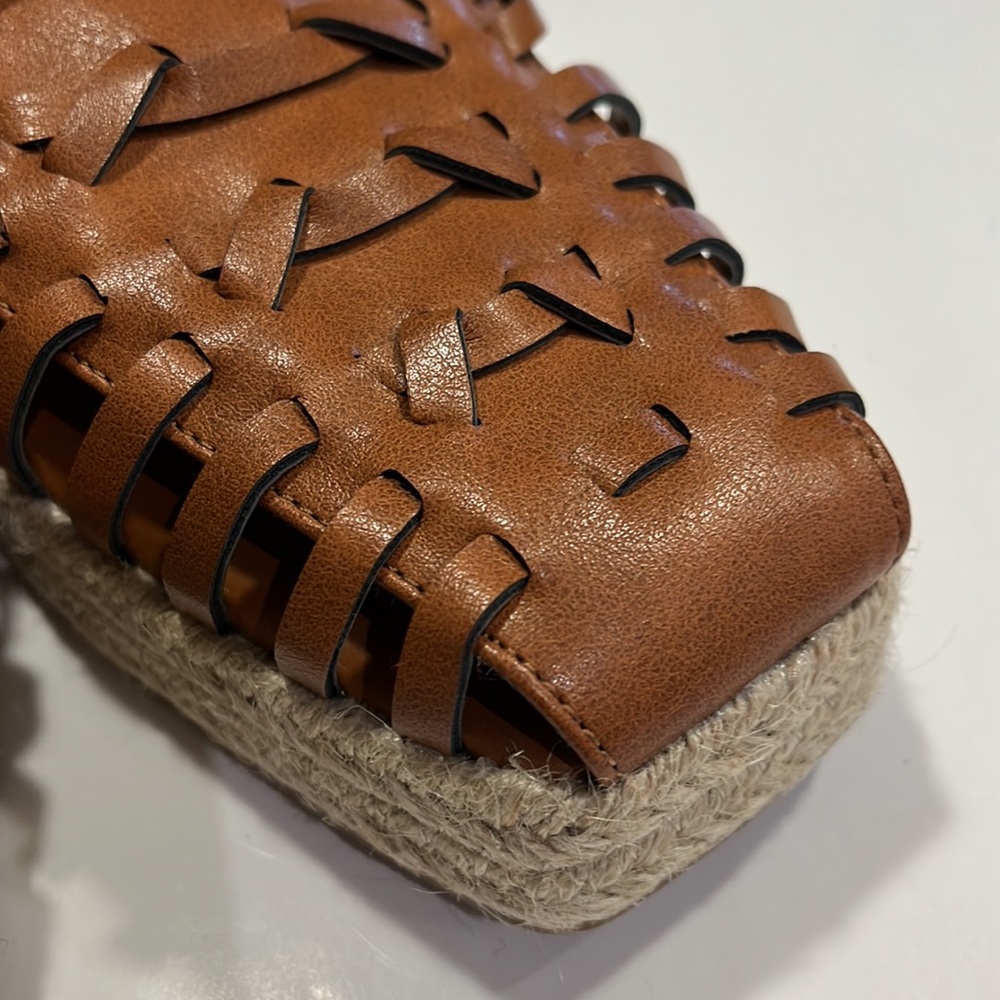 Sam & Libby NWOT huarache sandals sz 8 1/2 - Picture 7 of 9